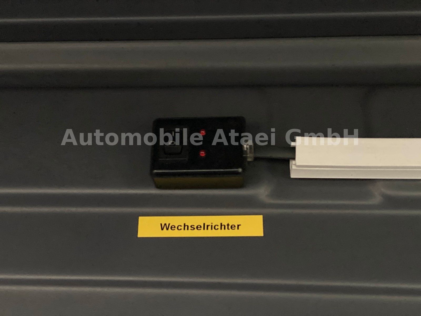 Fahrzeugabbildung Mercedes-Benz Sprinter 313 CDI *Behörde/Camper* MARKISE (3790)