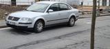 Volkswagen Passat 1.6 Basis Basis - gebrauchte VW Passat aus dem Jahr 2001
