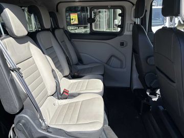 Ford Tourneo Custom TDCi 310 L1H1 VA Autm. Titanium X