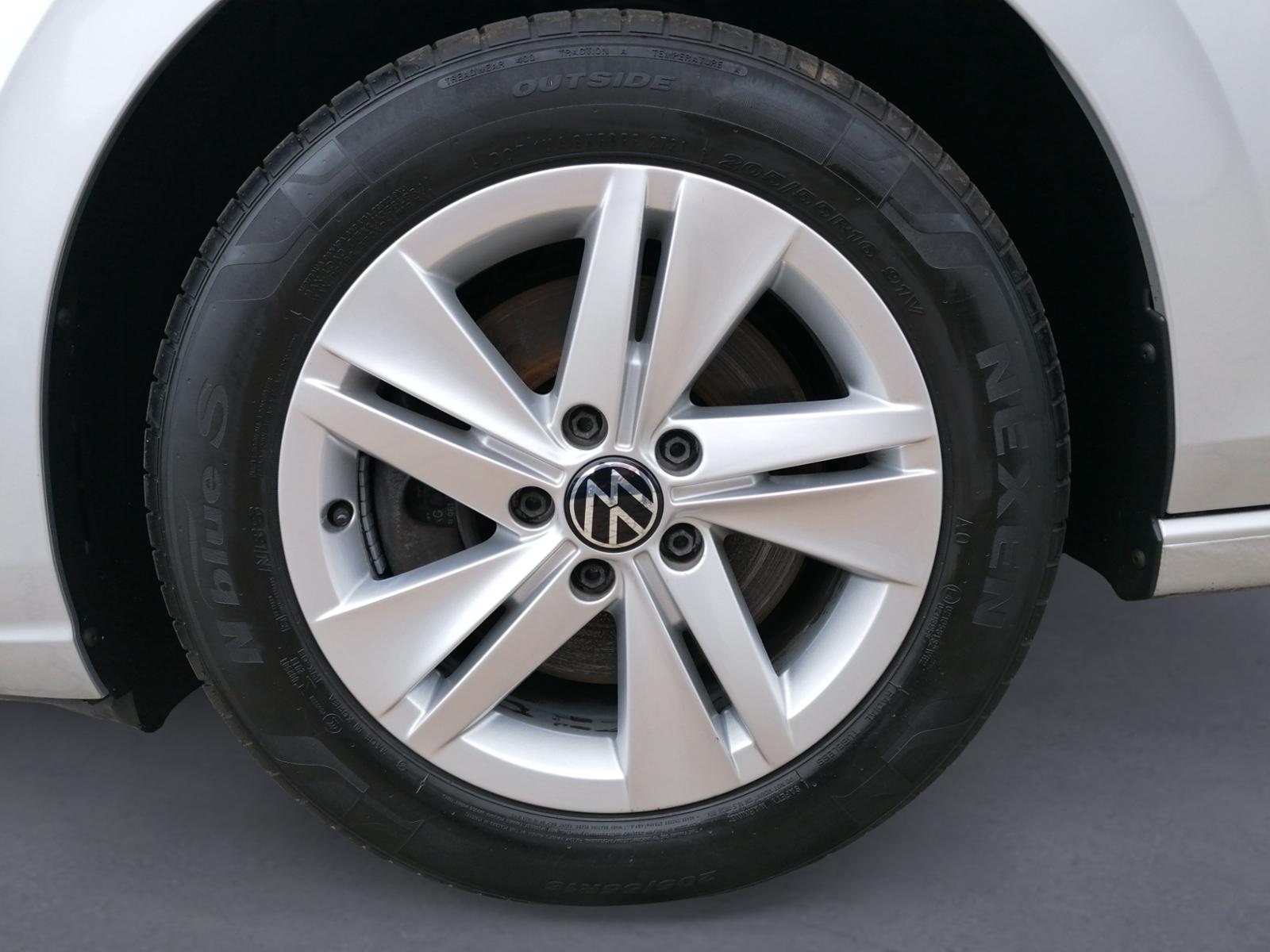 Volkswagen Golf VIII Variant 2.0 TDI Life NAVI+LED+SHZ+PDC+, миниатюра 9