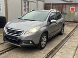 Peugeot 2008 Access - Peugeot 2008: Access