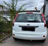 Ford Fiesta 1.3 Tüv neue Motor und Getrieb... - Ford Fiesta: Motor
