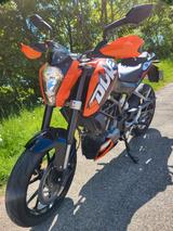 KTM Duke  - NAKED BIKE VON 81 BIS 125 CCM