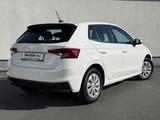 Skoda Fabia IV 1.0 MPI Active SmartLink PDC Shz LED Kl - Skoda Fabia IV Gebrauchtwagen