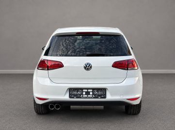 Volkswagen Golf - 4