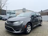 Chrysler Pacifica 3.6l 8-Sitzer Benziner Automatik 287PS - Chrysler Pacifica von privat