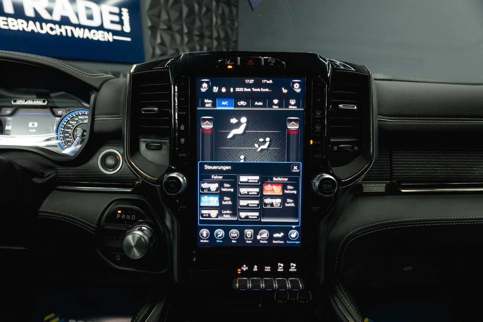 Fahrzeugabbildung Dodge RAM 5.7 V8 HEMI LIMITED Offroad FULL Options ACC
