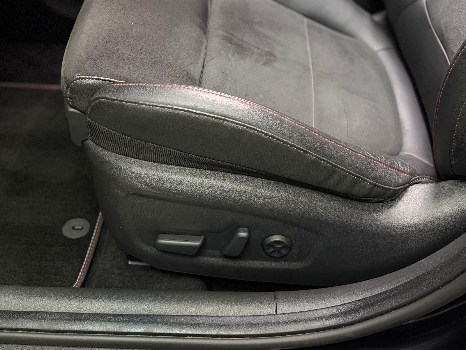 Fahrzeugabbildung Hyundai i30 N Line Mild-Hybrid |PANO|LED|VOLL