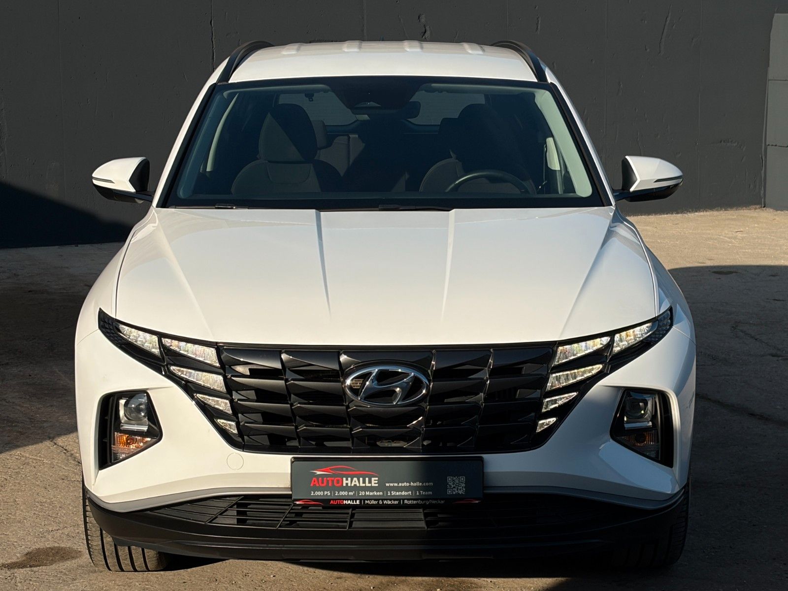 Fahrzeugabbildung Hyundai Tucson 1.6 T-GDI PHEV 4WD Temp. CarPlay CAM SHZ