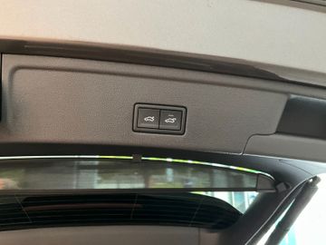 Volkswagen Touareg - 7