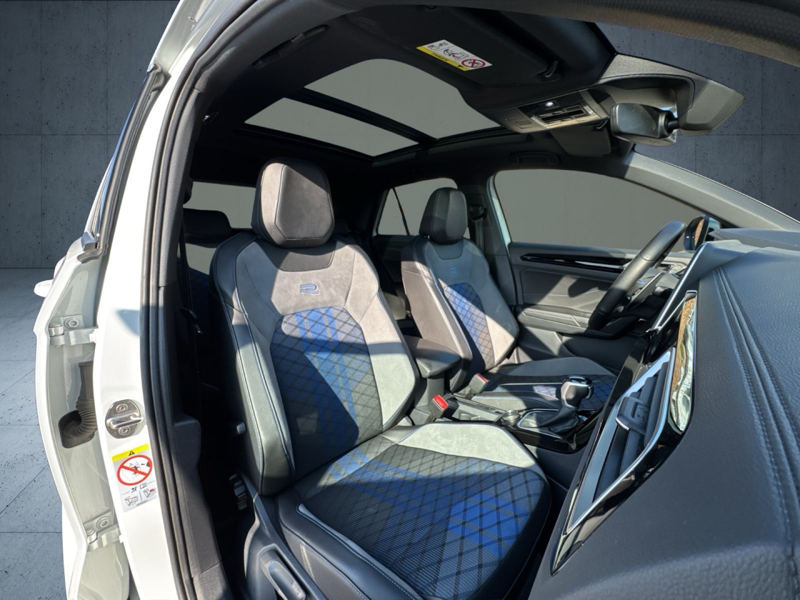 Volkswagen T-Roc - Bild 18