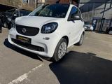 Smart ForTwo fortwo coupe 52kW - Smart in Lübeck