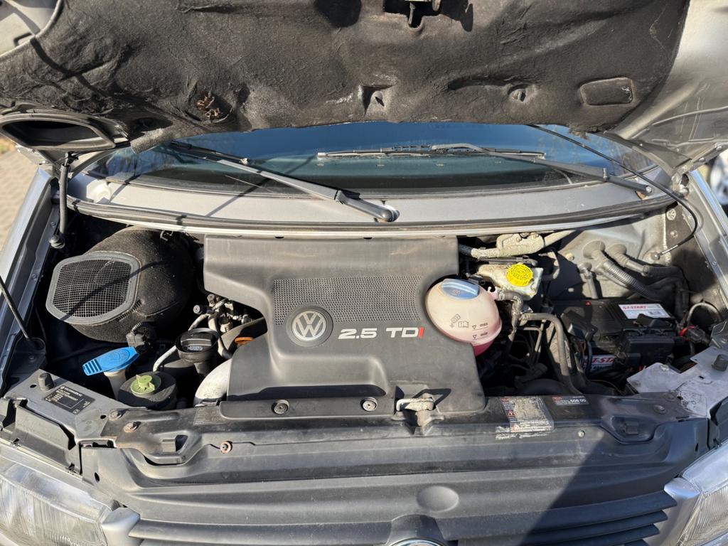 Volkswagen T4 Caravelle