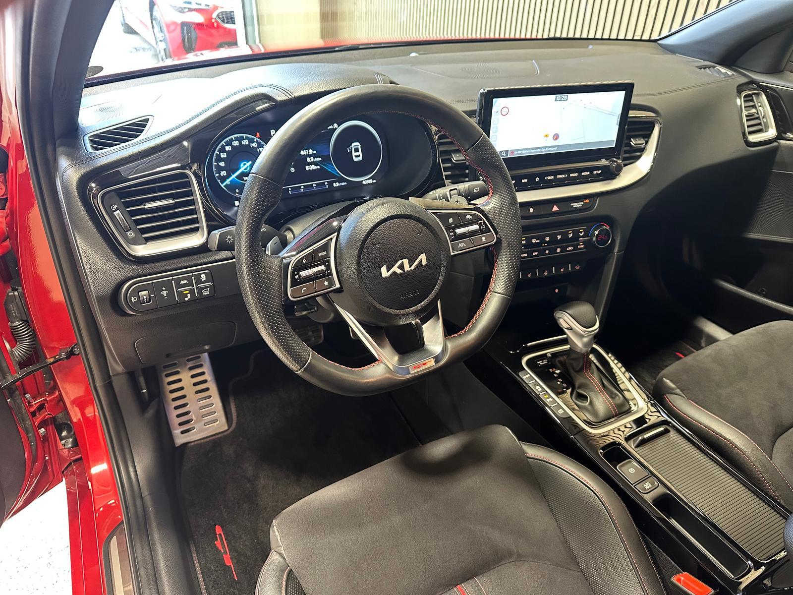 Kia ProCee'd 1.6 T-GDI DCT GT ACC|JBL|LED|Navi|SHZ