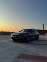 BMW 320d Touring M Sport Automatik/2 Jahre Garantie - BMW 320: Auto 320d M Sport