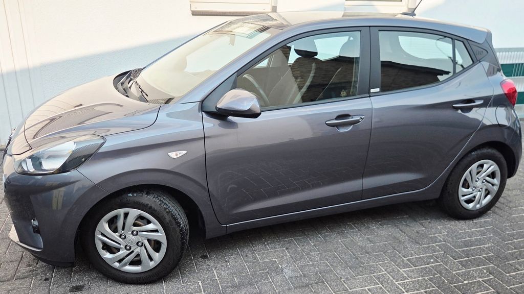 Image of Hyundai i10