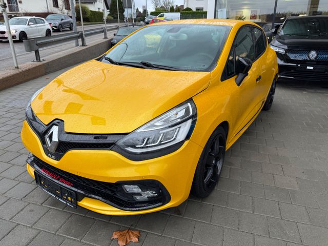 Renault Clio 4 Renault Sport RS Trophy TCE 220 EDC