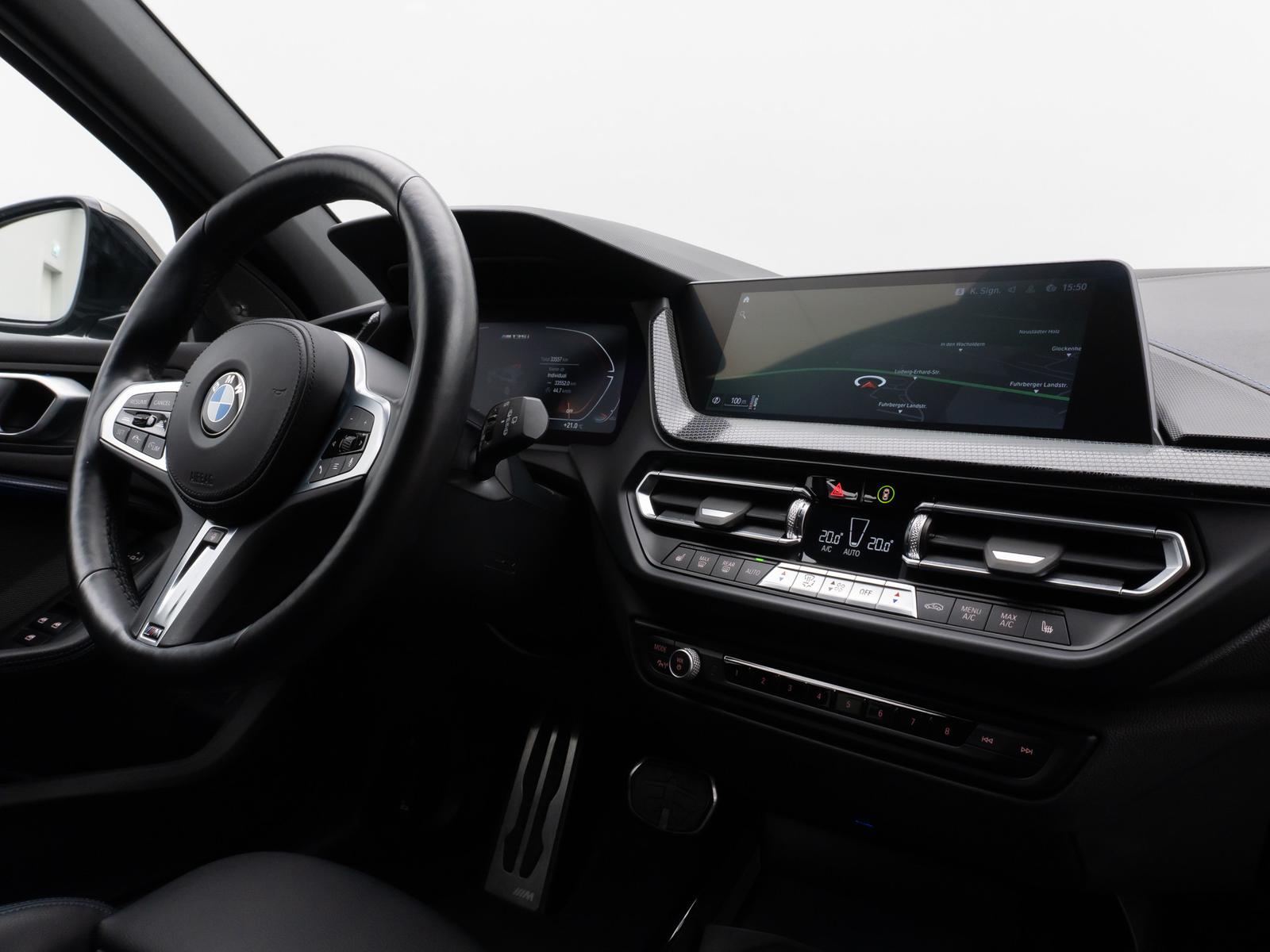 BMW M135i xD HUD DAB H/K Komfort 19" Lenkradheizung