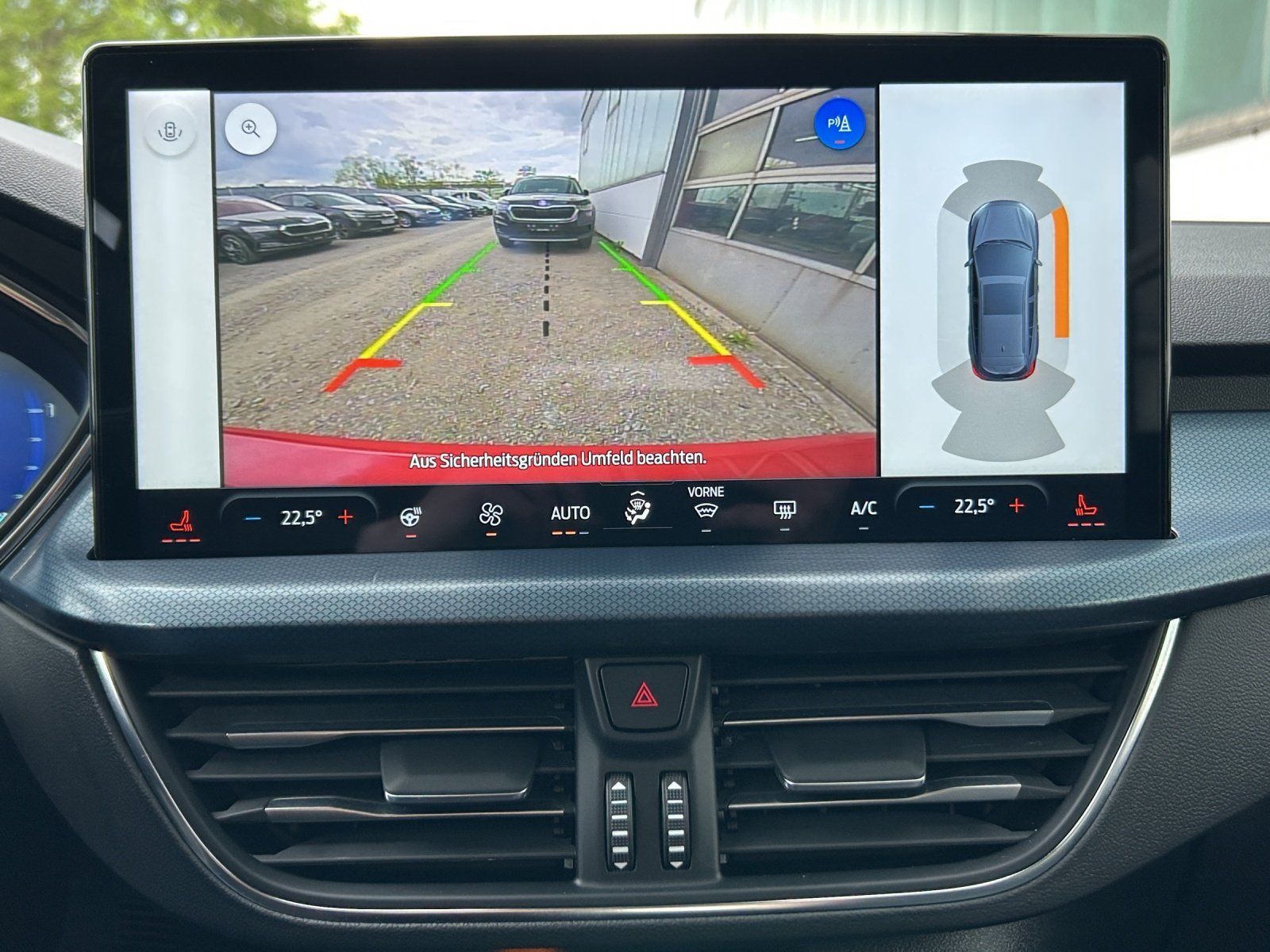 Fahrzeugabbildung Ford Focus 1.0 EcoBoost Active X LED/KAMERA/NAVI/GRA/
