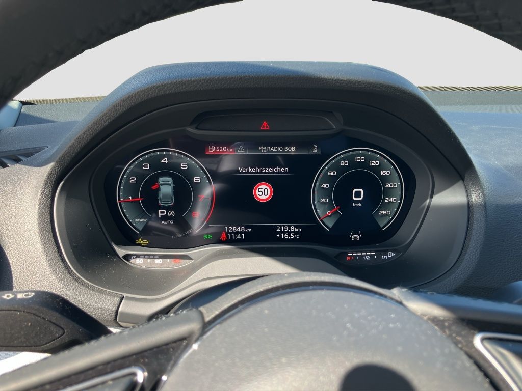Fahrzeugabbildung Audi Q2 35 1.5 TFSI S line *MATRIX-LED*KAMERA*ACC