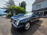 Mercedes-Benz E 200 KOMPRESSOR T AVANTGARDE Tüv Neu - gebrauchte Mercedes-Benz E 200 aus dem Jahr 2001