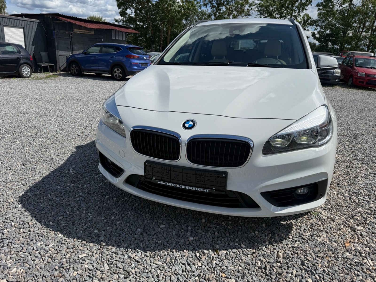 BMW 218 - 1