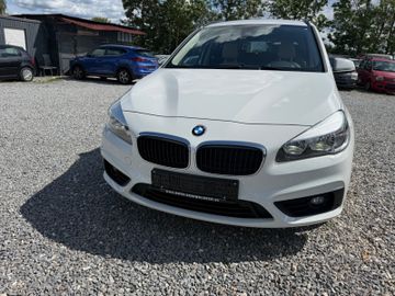 BMW 218 - 1