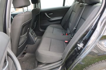 BMW 320 - 8