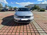 Volkswagen VW Passat 2013 , 160PS - Volkswagen Passat: 16v