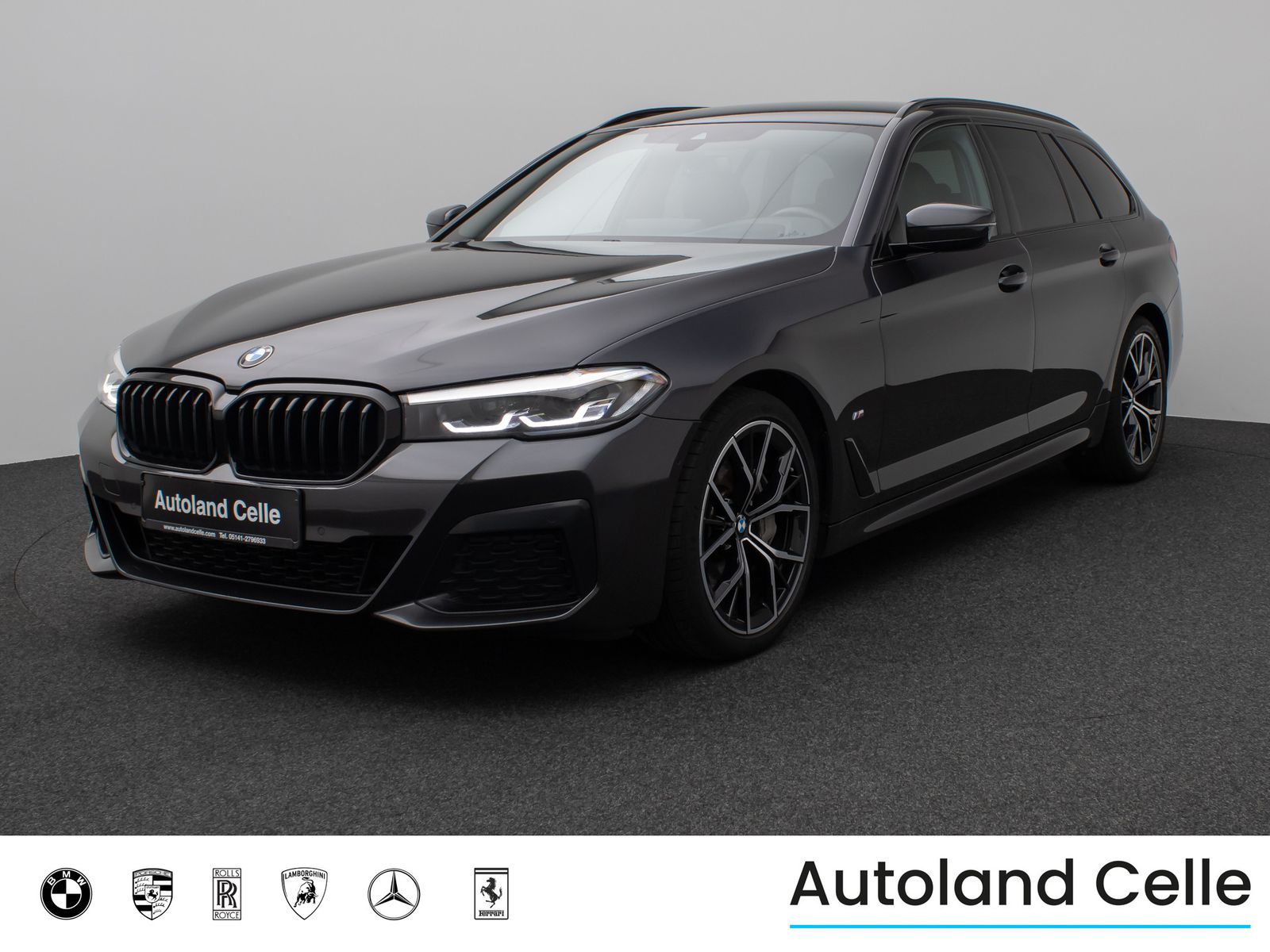 Fahrzeugabbildung BMW 530d xD M Sport Kamera HUD DAB H/K Komfort Alarm