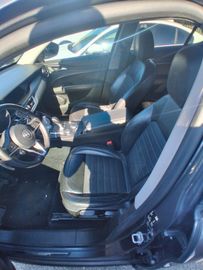 Alfa-Romeo Stelvio - 5
