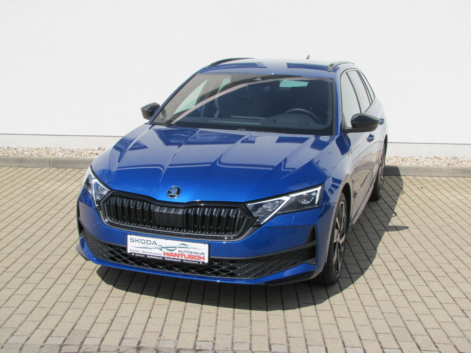 Fahrzeugabbildung SKODA Octavia Combi Sportline 2.0 TDI 150PS DSG