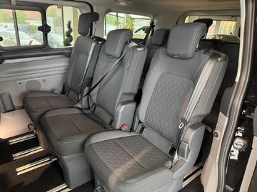Ford Tourneo Custom 320 L1 Titanium FWD