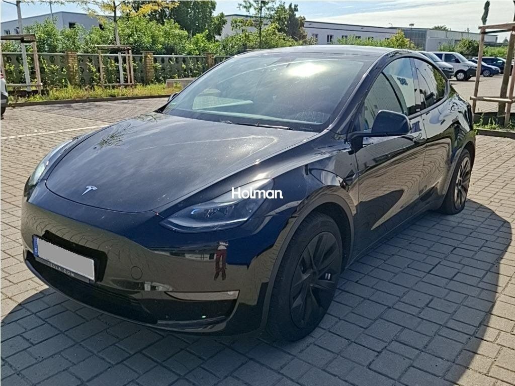 Image of Tesla Model Y