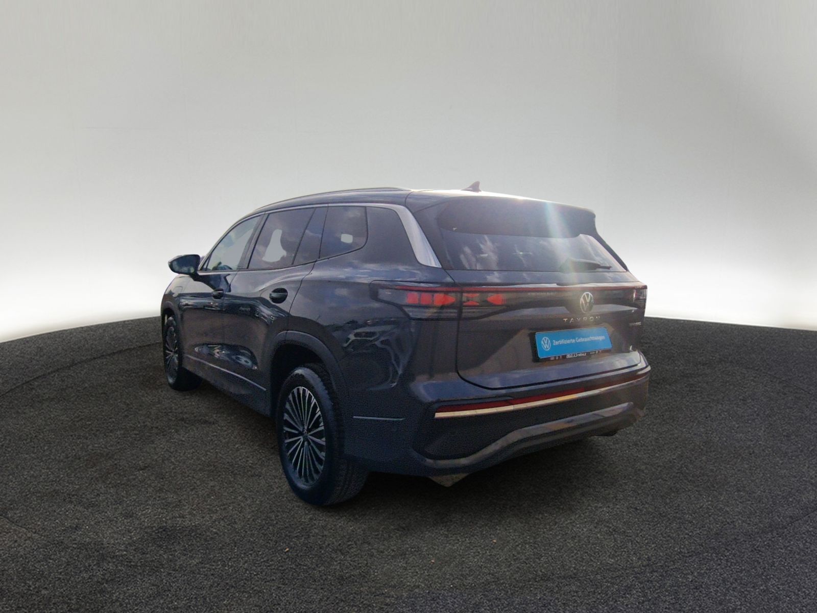 Volkswagen Tayron Elegance eHybrid AHK NAVI KAM DCC foto 3