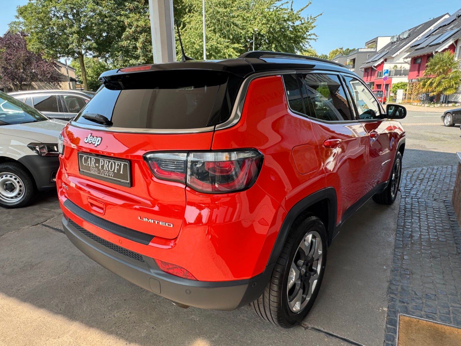 Fahrzeugabbildung Jeep Compass Limited 4WD Autom. Leder/Navi/LED