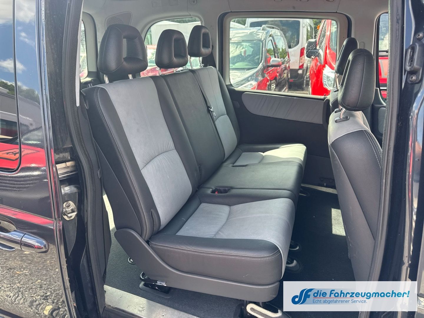 Fahrzeugabbildung Mercedes-Benz Vaneo Compact Van El. Panodach Leder *EXPORT