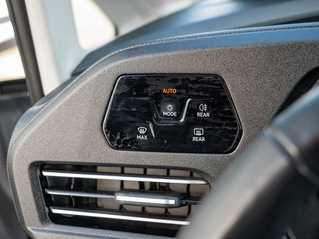 Caddy 2.0 TDI Life USB PDC AHK SHZ NAVI LED ACC
