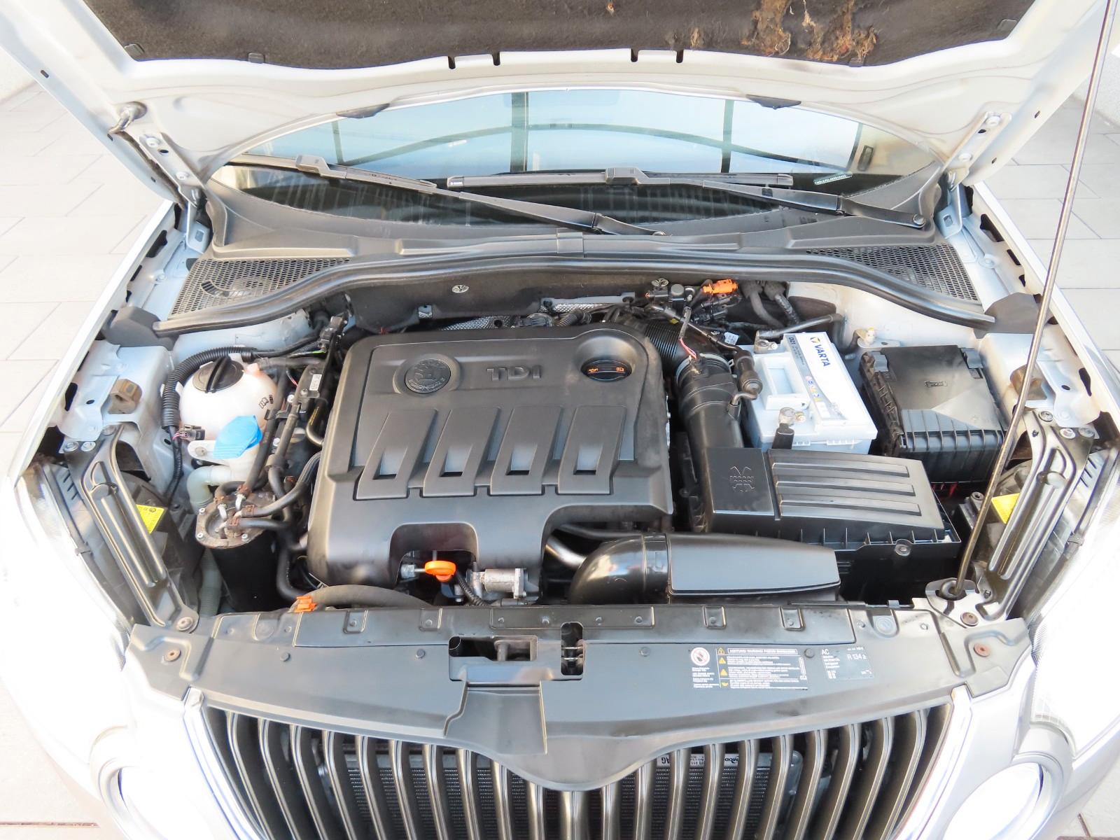 Skoda Yeti 2.0 TDI 170 ch 4x4 Ambition Plus • GPS • Attelage • Sièges chauffants • Clim bizone