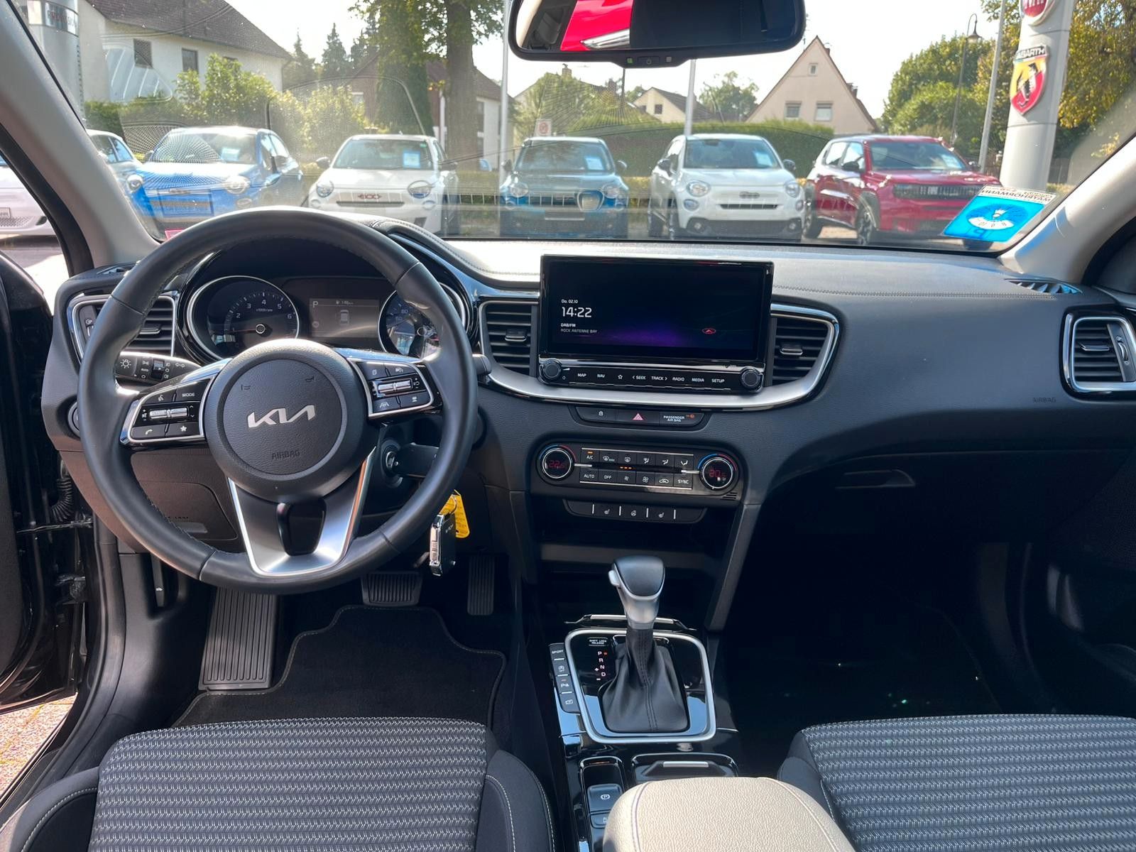 Fahrzeugabbildung Kia CEED_5 1.5T DCT7 JBL ADAS BENZIN