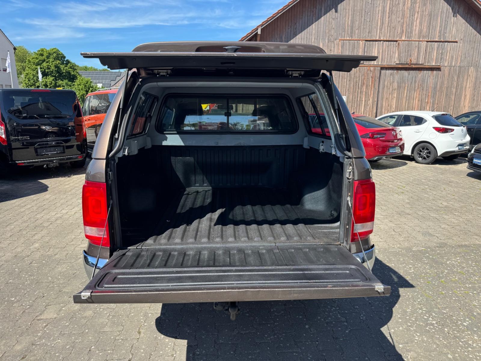 VOLKSWAGEN AMAROK 2.0 TDI 4MOTION 163ch - DOUBLE CAB - INTERIEUR CUIR - ATTELAGE - GPS - CLIMATISATION BI-ZONE