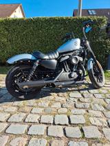 Harley-Davidson Iron 883 Custom - HARLEY-DAVIDSON 883 CUSTOM