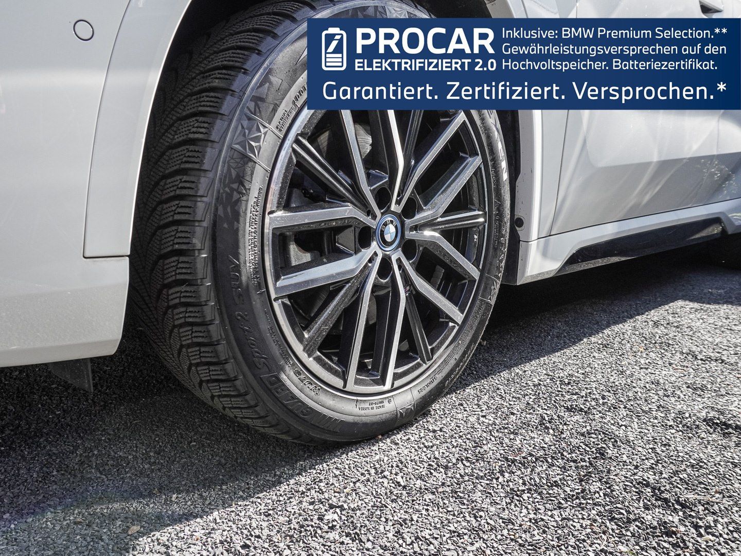 BMW iX1 xDrive30 M Sport RFK NAVI LED Sound Syst. foto 2