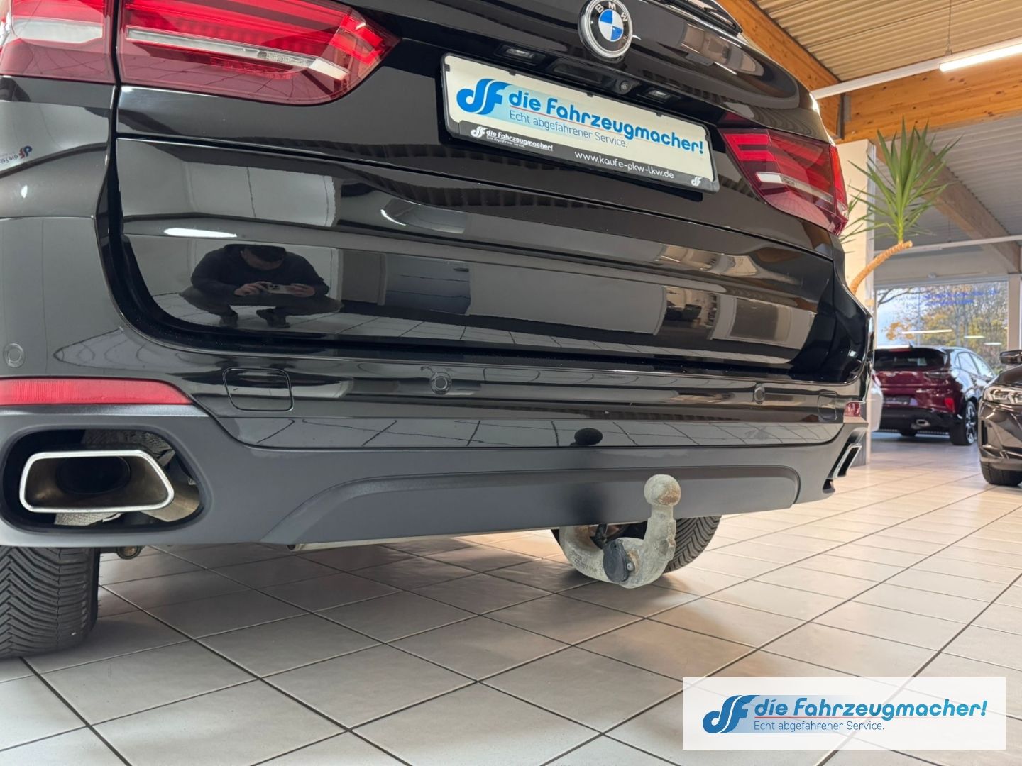 Fahrzeugabbildung BMW X5 xDrive 30 d HUD AHK-klappbar Navi Leder Memor