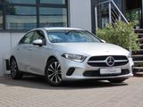Mercedes-Benz A 200 d Autom. Night-Paket Sitzheizung Navi - Mercedes-Benz A 200 in Düsseldorf
