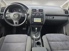 VW Touran 2.0 TDI Highline DSG /Xenon/