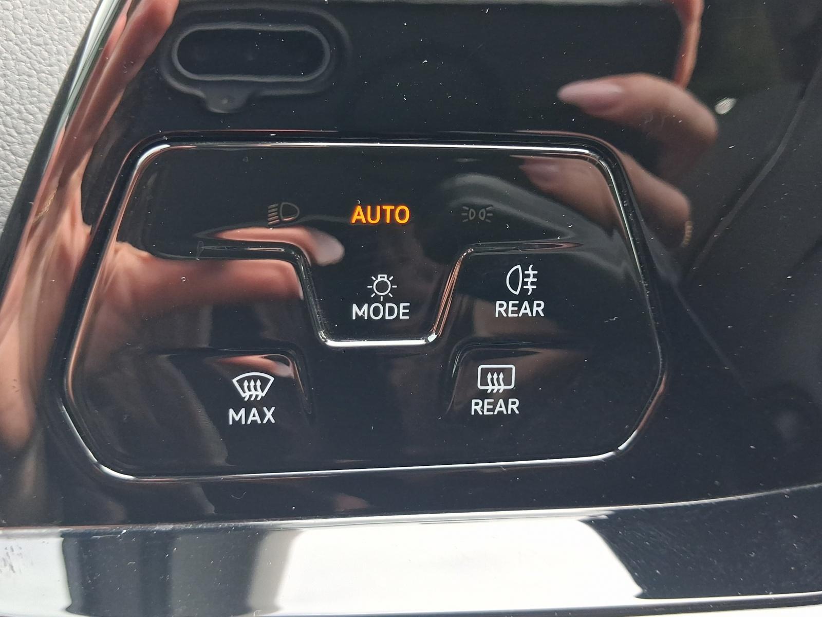 Volkswagen Golf Life 1,0 l eTSI Life (EURO 6d) 1.Hd/ Spurw, миниатюра 21