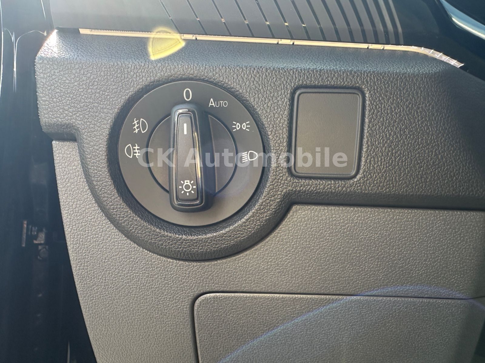 Fahrzeugabbildung Volkswagen T-Cross 1.0 TSI Style Highline DSG/LED/ACC/PDC