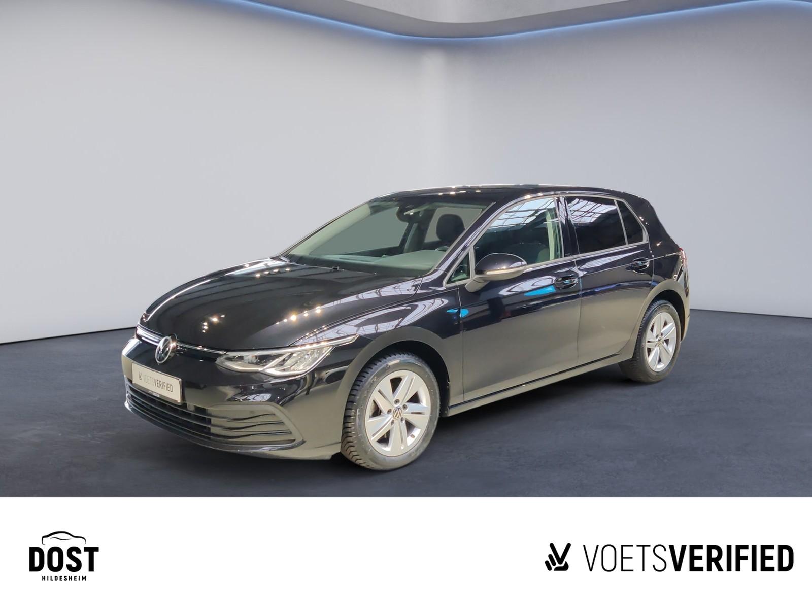 Volkswagen Golf VIII Lim. 1.5 TSI Life ACC+LED+NAVI+PDC+SHZ