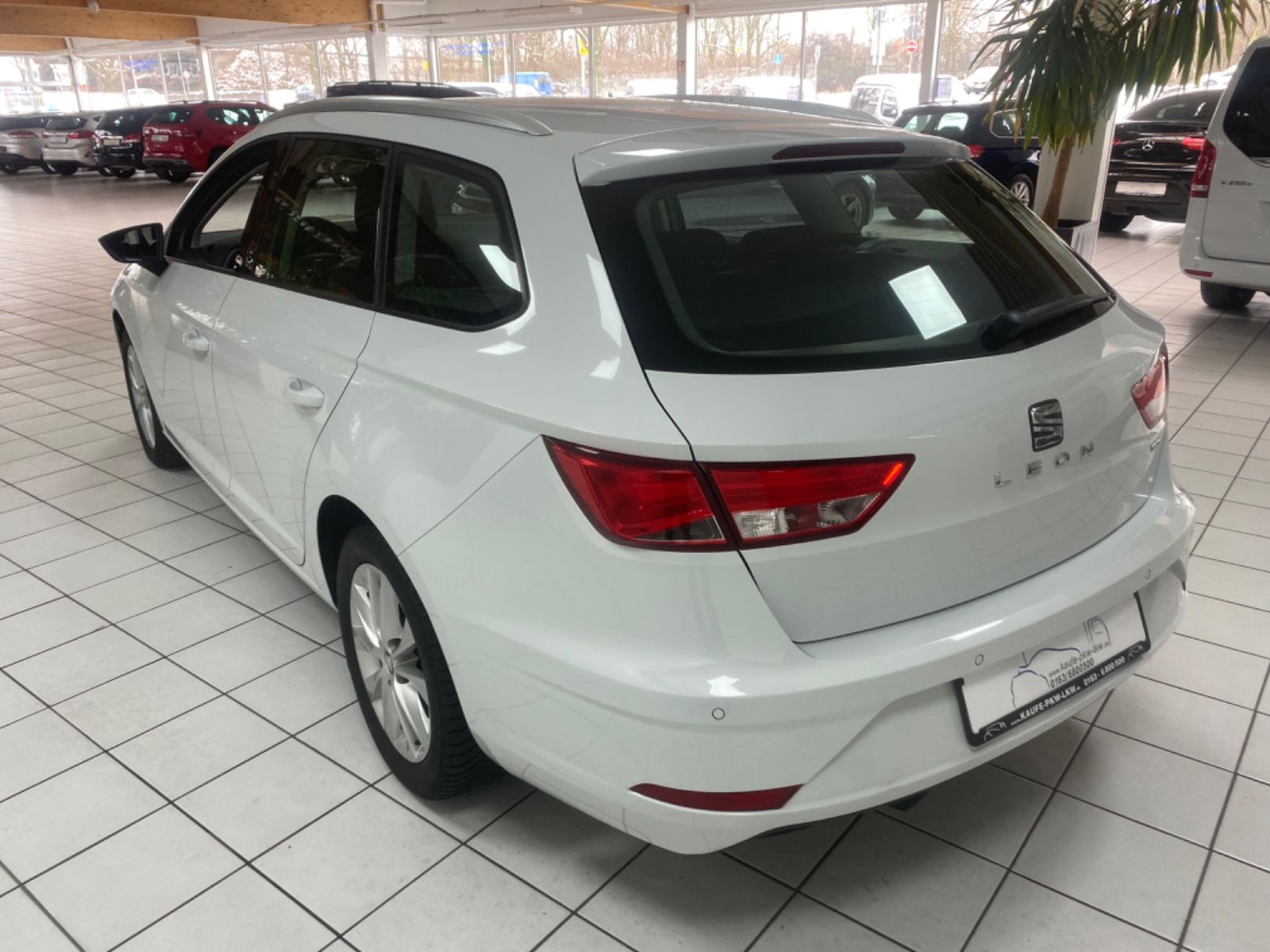 Fahrzeugabbildung SEAT Leon ST Style